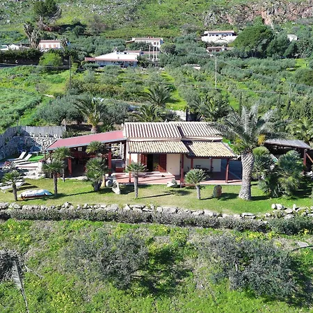 Zingaro Luxury Retreat 卡斯泰拉马莱
